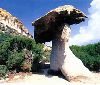 Fungo in pietra tufacea unico baluardo dell'antichità di quest'isola dominata da venti imponenti tutto l'anno